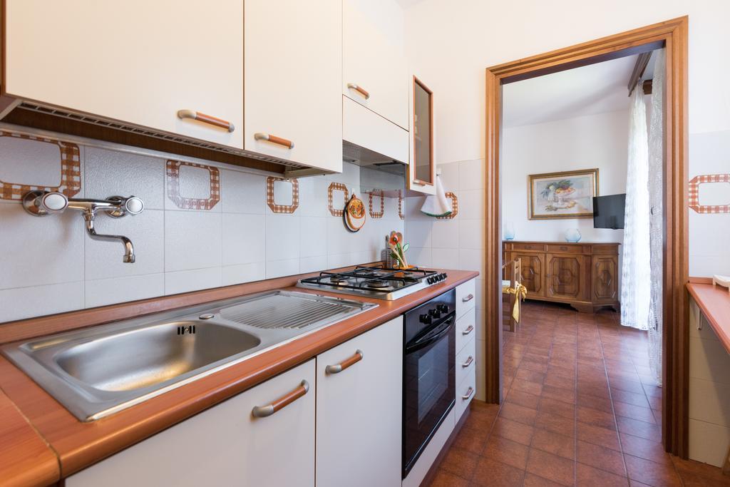 Comfort Beach House Marina di Massa Εξωτερικό φωτογραφία