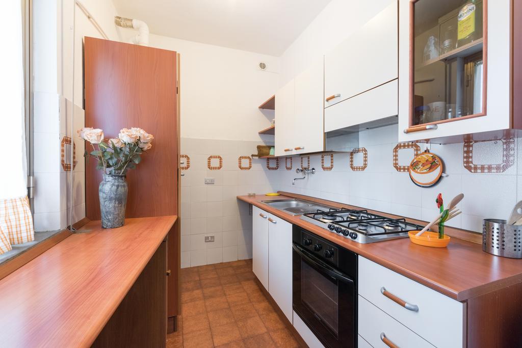 Comfort Beach House Marina di Massa Εξωτερικό φωτογραφία